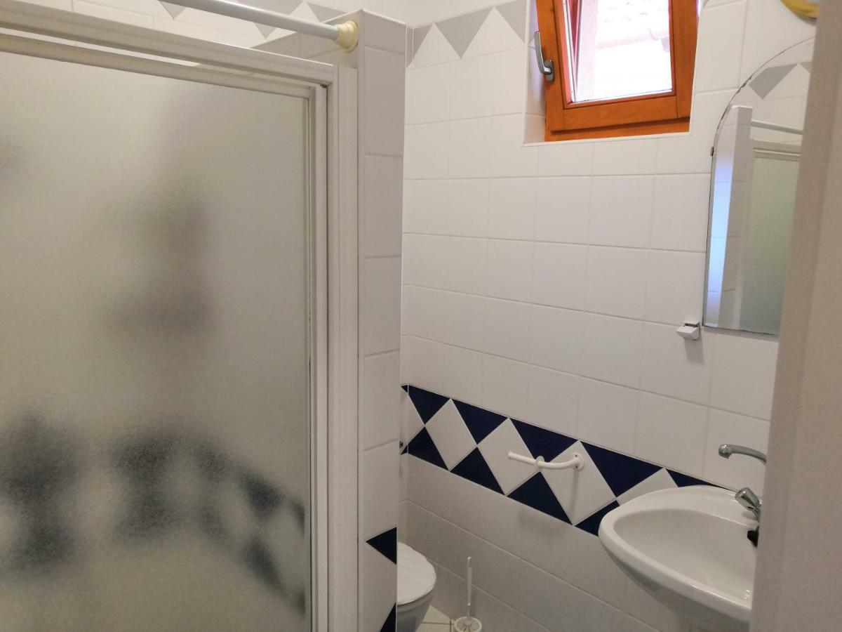 Aqua Azur Apartman ไฮจ์ดุสโซบอสโล ภายนอก รูปภาพ